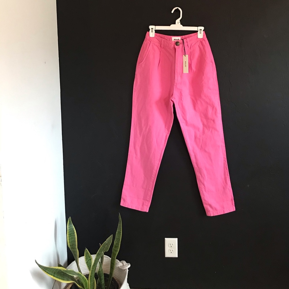 Rolla’s Horizon Linen Pants.